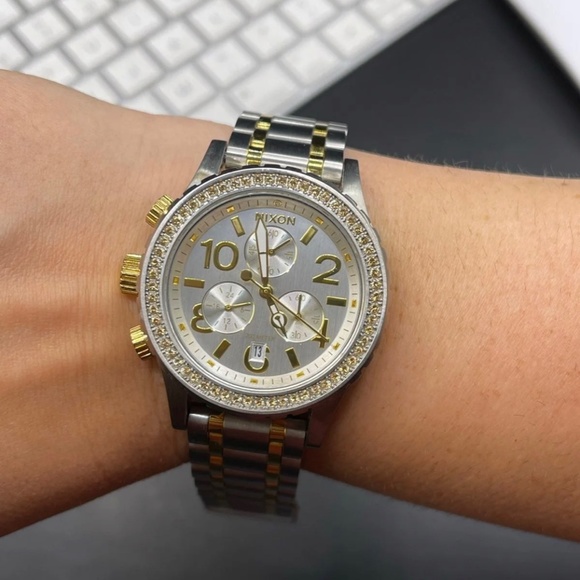 Nixon “The Refined” Women\'s Watch main image 4